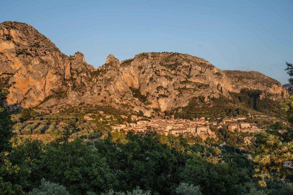La Bonne Etoile - The Good Star Leilighet Moustiers-Sainte-Marie Rom bilde